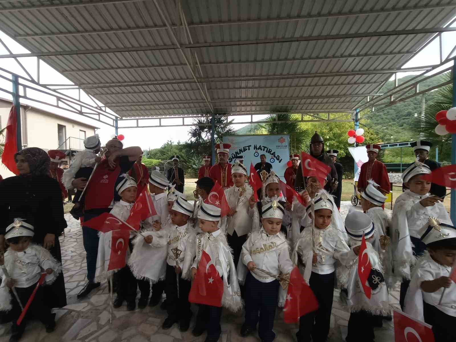 Geleneksel Sünnet Şöleni’nde 529 yıllık vakıf geleneği Yalova’da yeniden canlandı