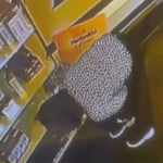 Maltepe’de güzellik merkezinde hırsızlık anı kameralarda