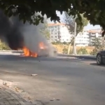 Avcılar’da park halindeki otomobil alev topuna döndü
