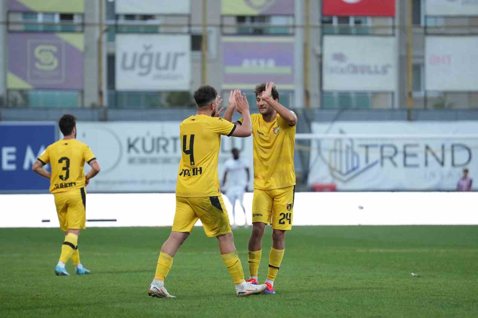 Trendyol 1. Lig: İstanbulspor: 3 - Çorum FK: 1