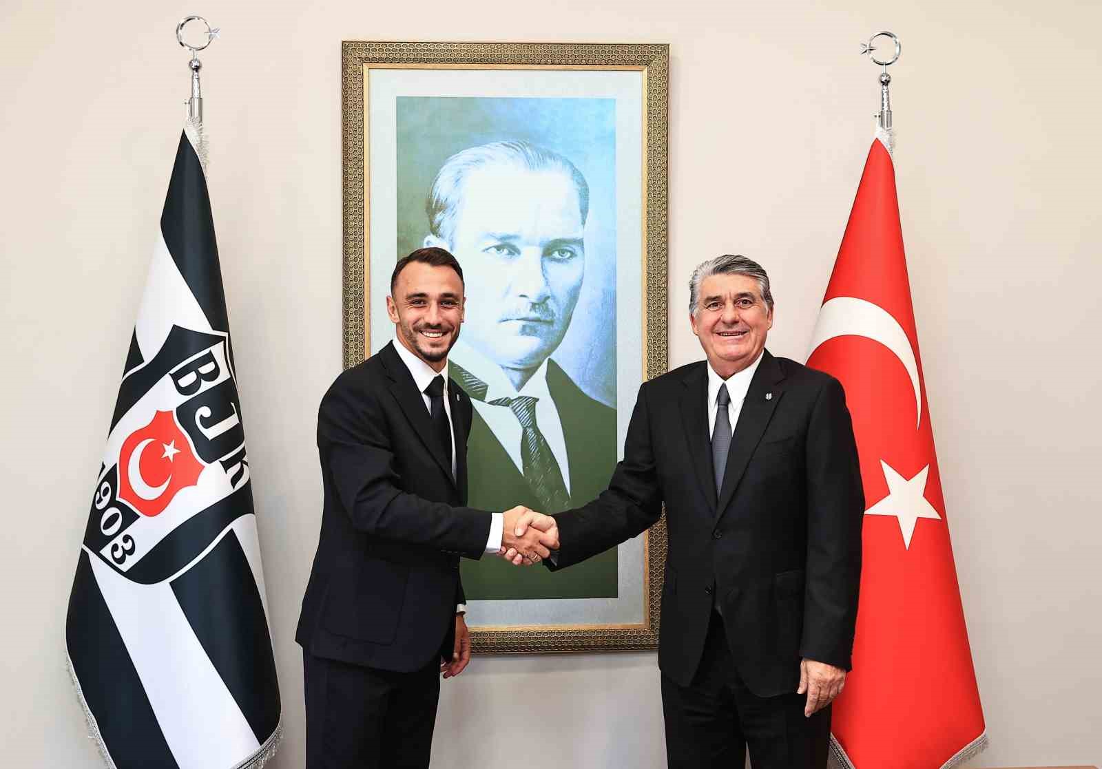 Beşiktaş, Gökhan Sazdağı’nı transfer etti