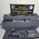 Kocaeli’de 405 adet ruhsatsız kesici alet ele geçirildi