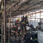 Balıkesir’de zincir market deposunda yangın