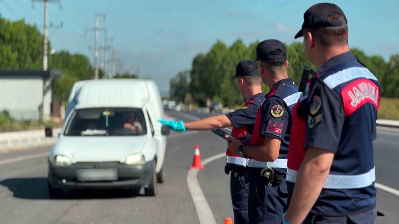 Sakarya’da aranan şahıslara yönelik çalışmalar: 117 tutuklama