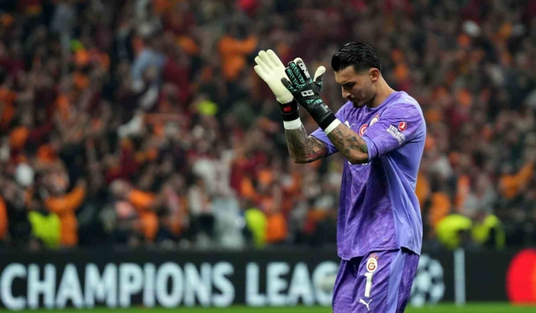 Uğurcan Çakır, Şampiyonlar Ligi’nde haftanın 11’ine seçildi