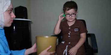 Kulaklık kullanırken dikkat: "Yüksek sesli müzik ve uzun maruziyetten uzak durmalı, etkileri geri dönüşümsüz olarak ortaya çıkıyor"