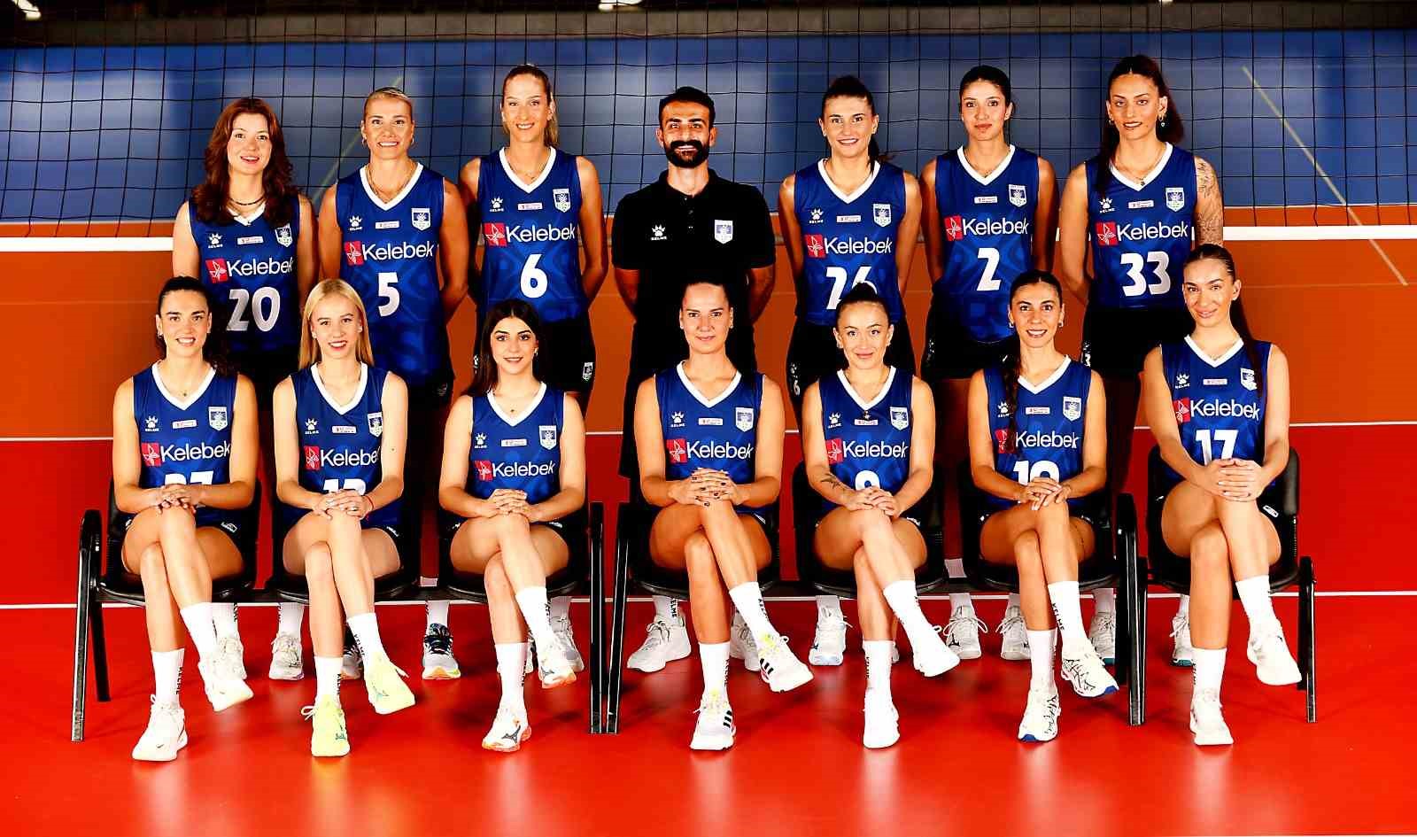 Bahçelievler Belediye Spor Kulübü Kadın Voleybol Takımı sponsorluk anlaşmasını yeniledi
