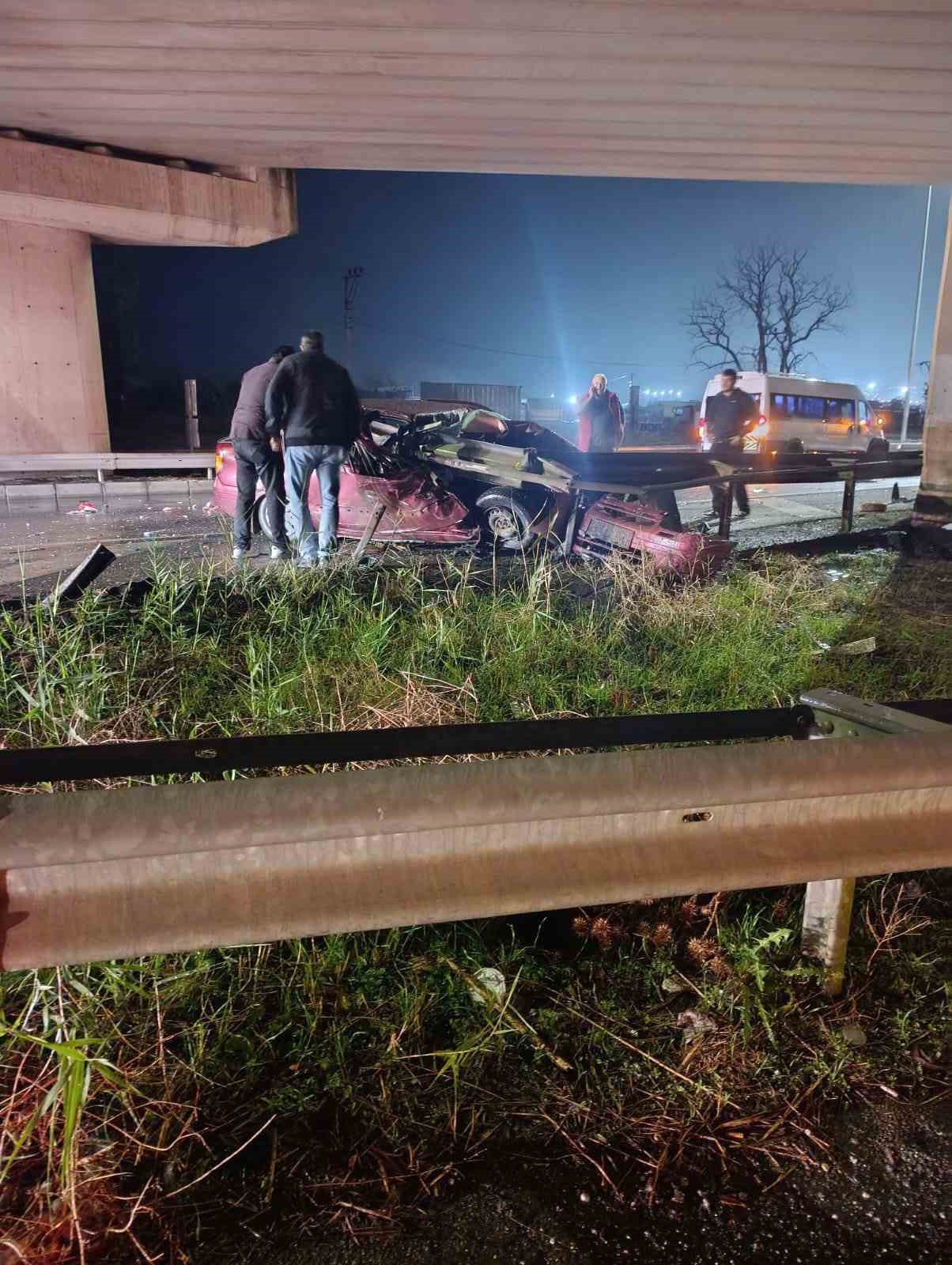 Tekirdağ’da korkunç kazada iki genç hayatını kaybetti