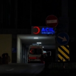 Yaralı şekilde hastane önüne atıldı, polis harekete geçti