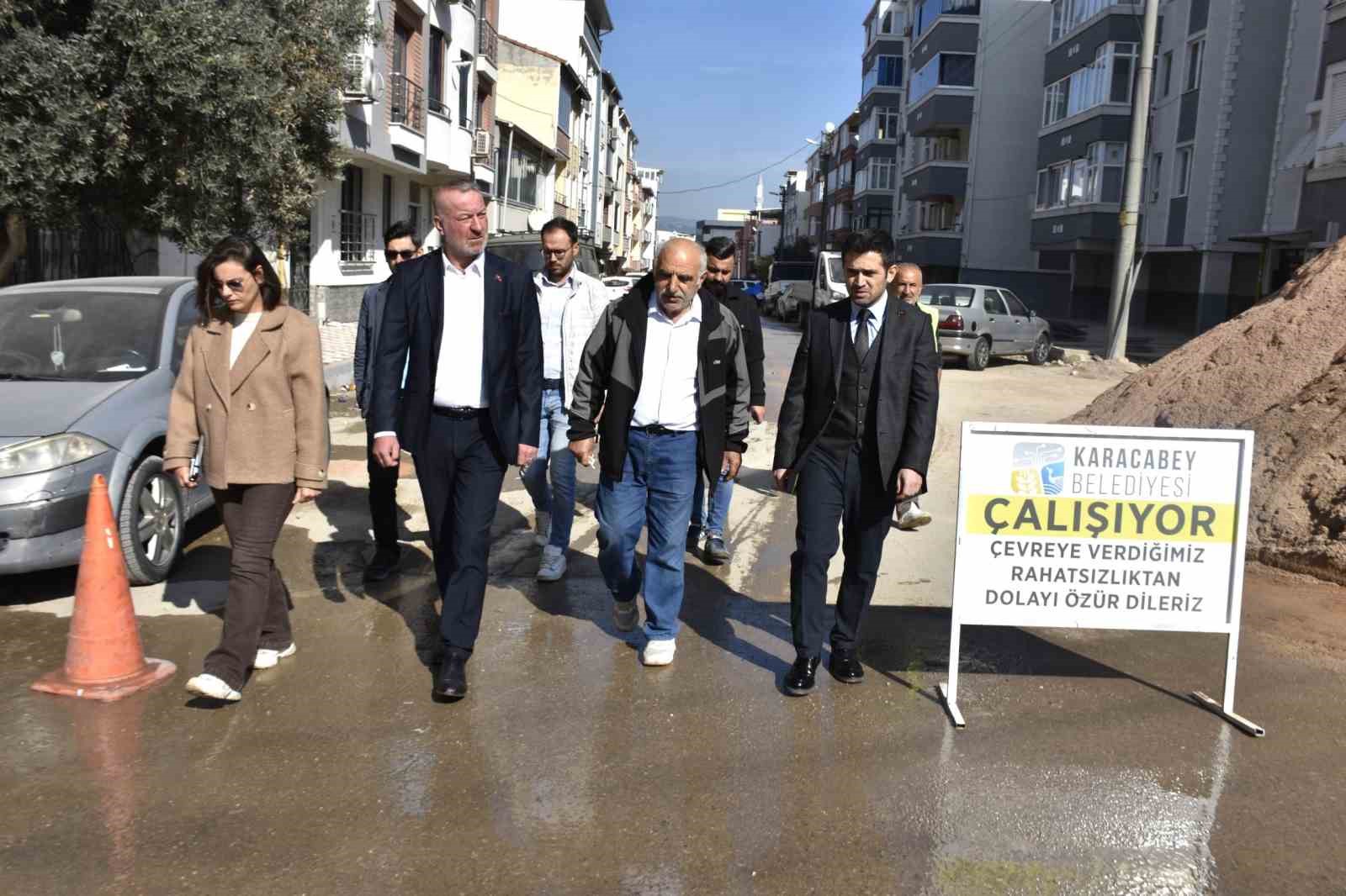 Başkan Karabatı Emirsultan’daki çalışmaları yerinde inceledi