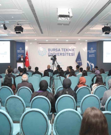 Türkiye’de İlk: Lise öğrencileri tercihten önce üniversiteli oluyor