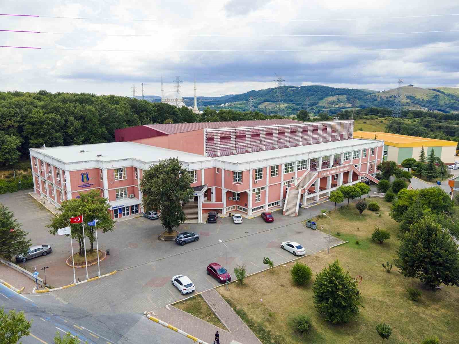 SUBÜ Spor Bilimleri’nde kalite tescillendi