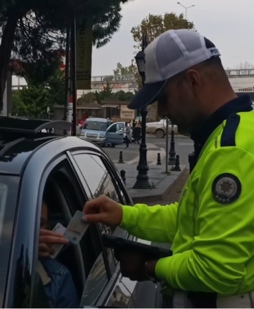 Tekirdağ’da muayenesiz ve cam filmli araçlara ceza