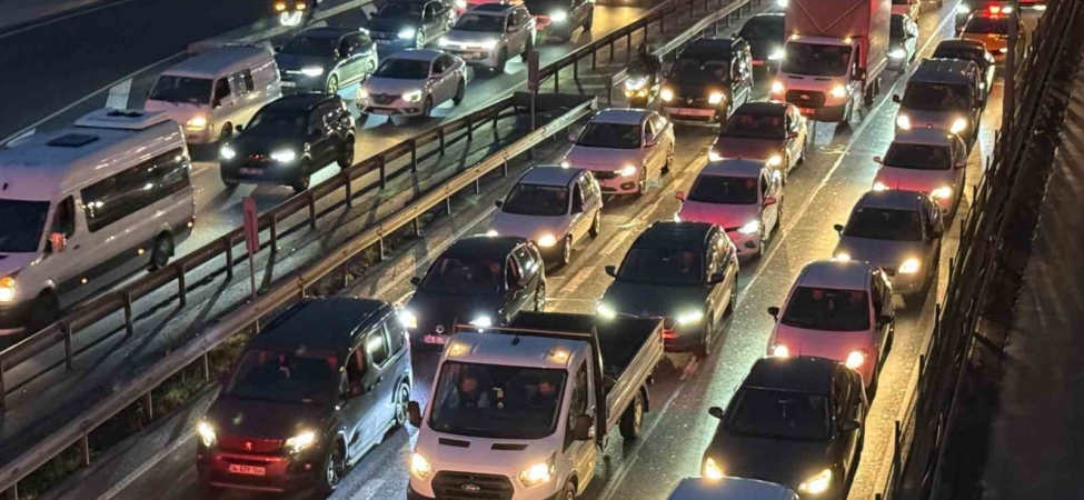 İstanbul’da ara tatil öncesi trafik yoğunluğu yüzde 85’e ulaştı