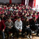 Gaziosmanpaşa Belediyesi, öğrencilere afet bilinci aşılıyor