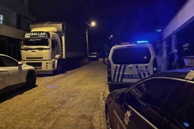 Park yeri yüzünden tartıştığı komşusunu silahla vurarak ağır yaraladı