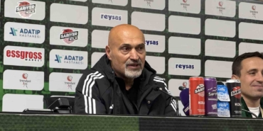 Sakaryaspor - Ümraniyespor maçının ardından