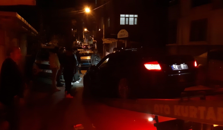 Otomobilinde defalarca bıçaklanmıştı, hayatını kaybetti