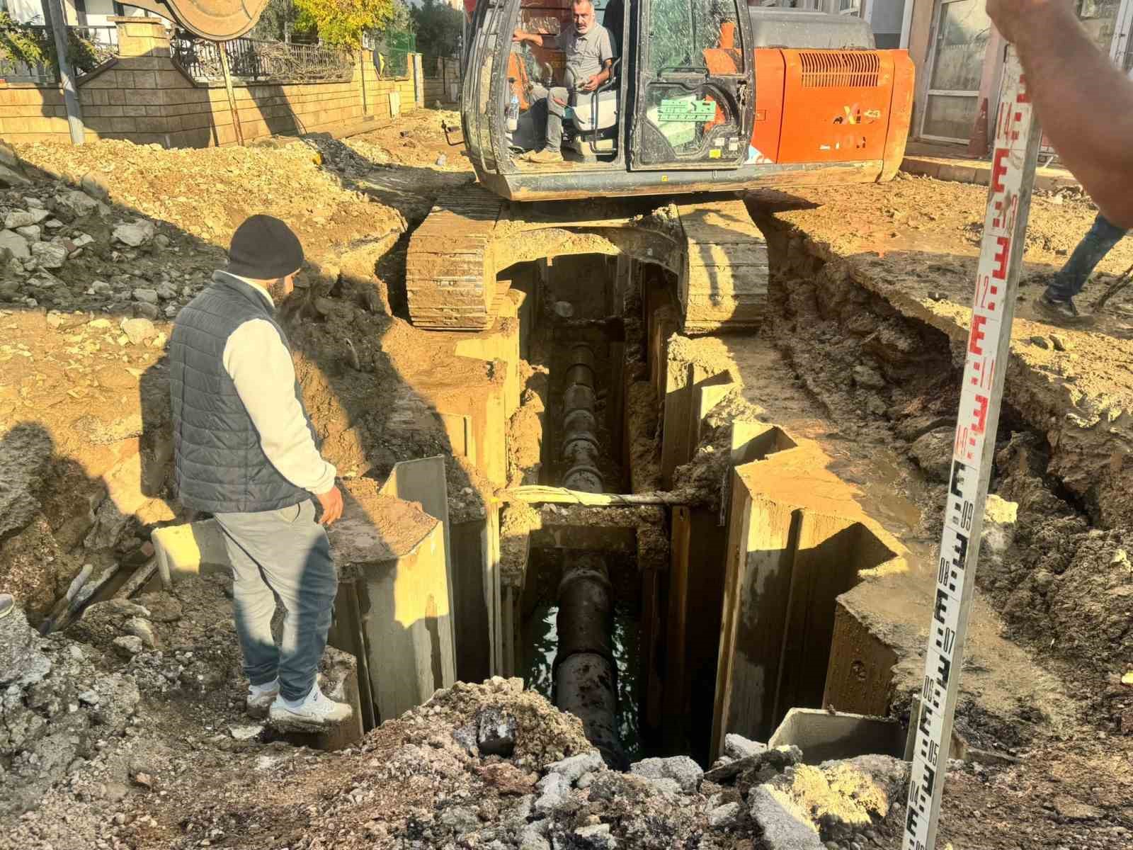 7 metreden Bizans sütunu çıktı