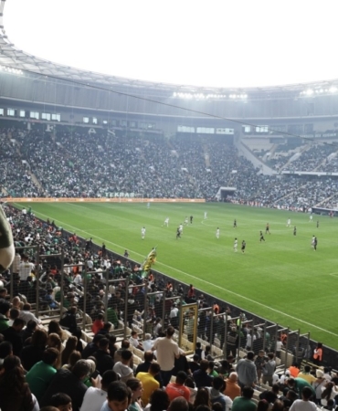 İlk maça giden çocuklar yerinde duramadı