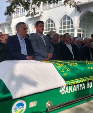 Eniştesi cansız bedenini bulmuştu, son yolculuğuna uğurlandı