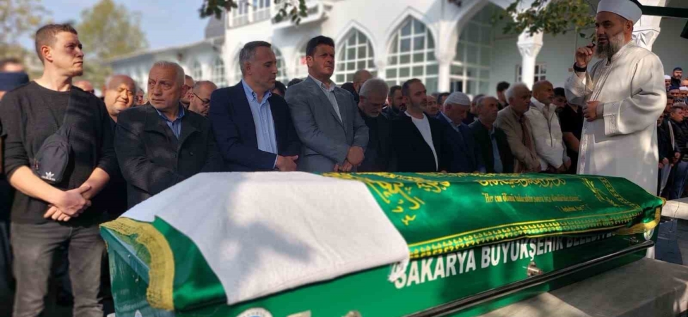 Eniştesi cansız bedenini bulmuştu, son yolculuğuna uğurlandı