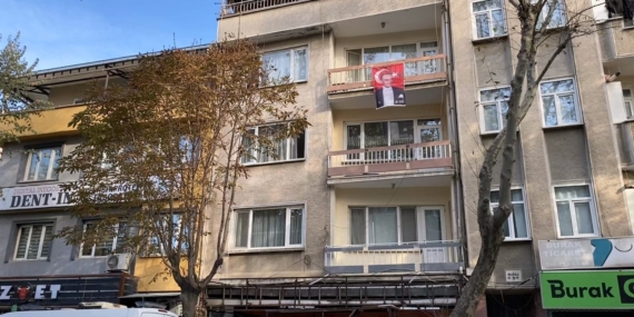 Bursa’da balkondan düşen yaşlı adam hayatını kaybetti