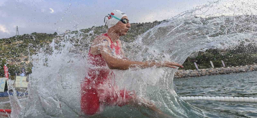 Modern pentatlonda millilerden madalya yağmuru