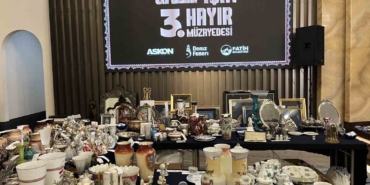 Fatih’te yapılan müzayedenin geliri Gazze’ye gidecek