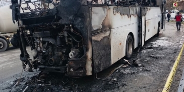 Silivri’de işçi servisi alevlere teslim oldu