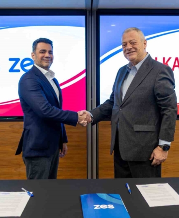 Zes, Alkaş ile AVM’lerde şarj istasyonu ağını büyütüyor