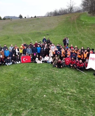 Yenişehir’de doğa yürüyüşü büyük ilgi gördü