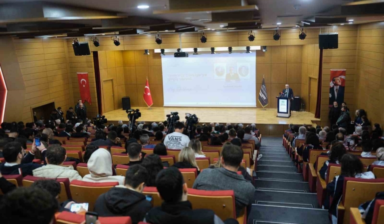 Cumhurbaşkanı Başdanışmanı Uçum: "Sistematik terör sona erdirilecek, terör örgütü fiilen ortadan kalkacak"