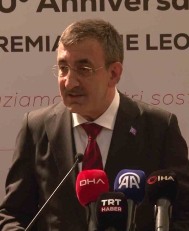 Cumhurbaşkanı Yardımcısı Cevdet Yılmaz: "Türk şirketleri İtalyan pazarında giderek daha dinamik bir rol oynamaktadır"