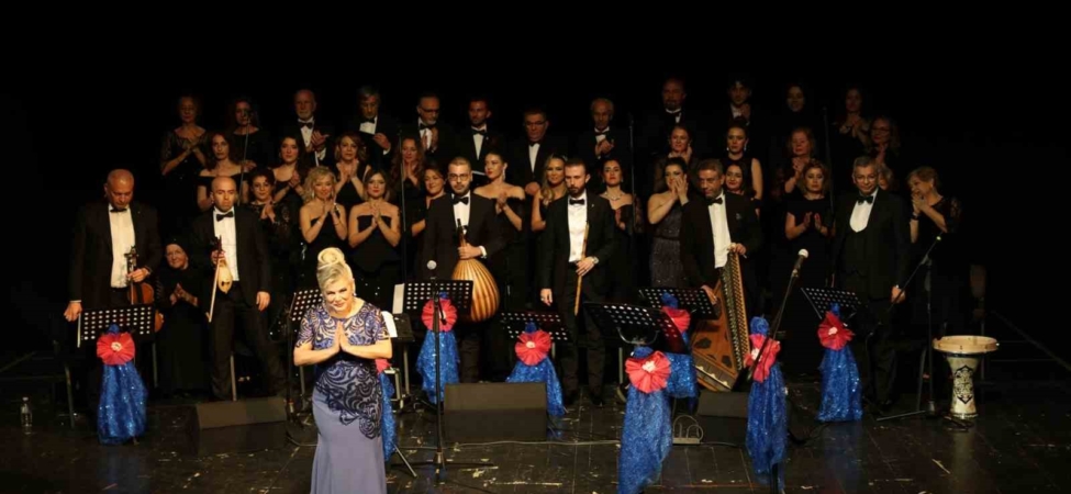 Nilüfer Belediyesi Türk Sanat Müziği Korosu’ndan unutulmaz konser