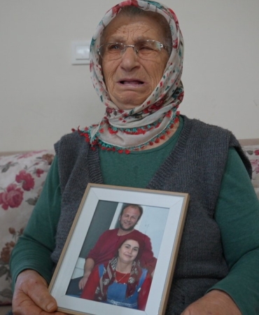 Adaleti görmeyi beklerken görme yetisinden oldu