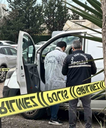 Maltepe’de kargo çalışanı araç içerisinde ölü bulundu