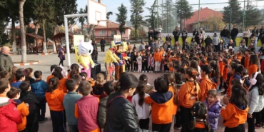 Minik Yürekler Sındırgı’da moral buldu