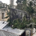 Tarihi Sultanahmet Camisinin altındaki çarşıda yangın çıktı