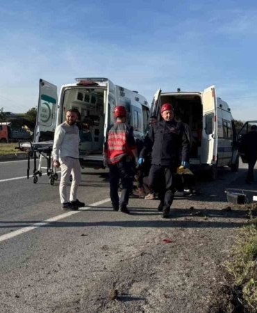 Kontrolden çıkan tanker yan yattı: 1 yaralı