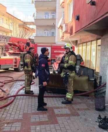 Apartman dairesinde yangın