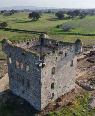 Cezayirli Hasan Paşa Köşkü’nü gün yüzüne çıkarmak için çalışmalar devam ediyor