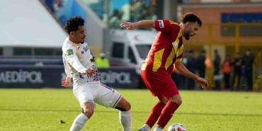 Trendyol Süper Lig: Eyüpspor: 0 - Kayserispor:0 (İlk yarı)