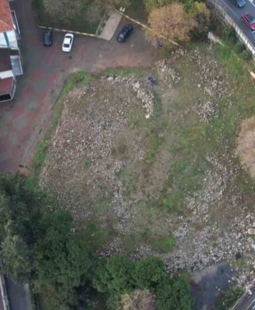 Hasar aldı denilerek İBB’nin yıktığı Avcılar E-5 yanındaki cami 6 yıldır yapılmadı