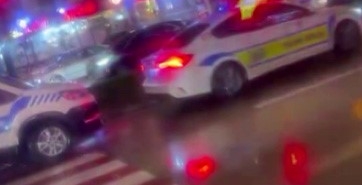 Kaza yerine gelen polis, kendi oğlunun yaralı olduğunu görünce şok yaşadı