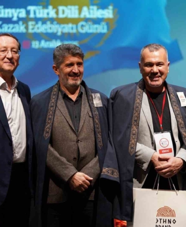 İstanbul’da Kazak edebiyatı rüzgarı esti