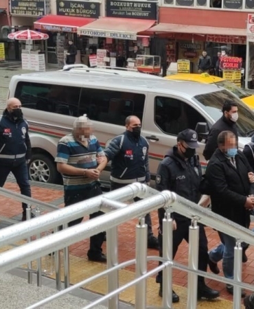 Evler kundaklanmış, cinayet işlenmişti: Dava yeniden görüldü