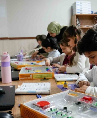 Başiskele Çocuk Akademisi’nde yeni dönem eğitimleri başladı