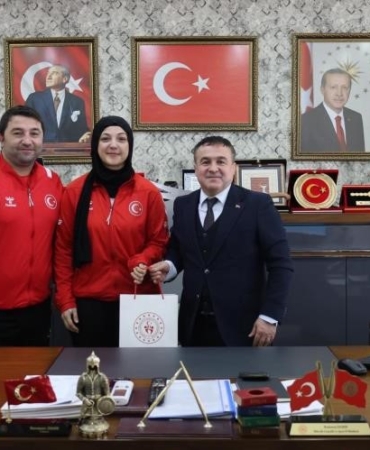 Milli Judocu Hatice Nur Göktaş, İl Müdürü Demir ile bir araya geldi