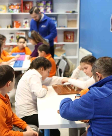 Kibar Gönüllüleri 7 yılda 10 binden fazla çocuğun hayatına dokundu